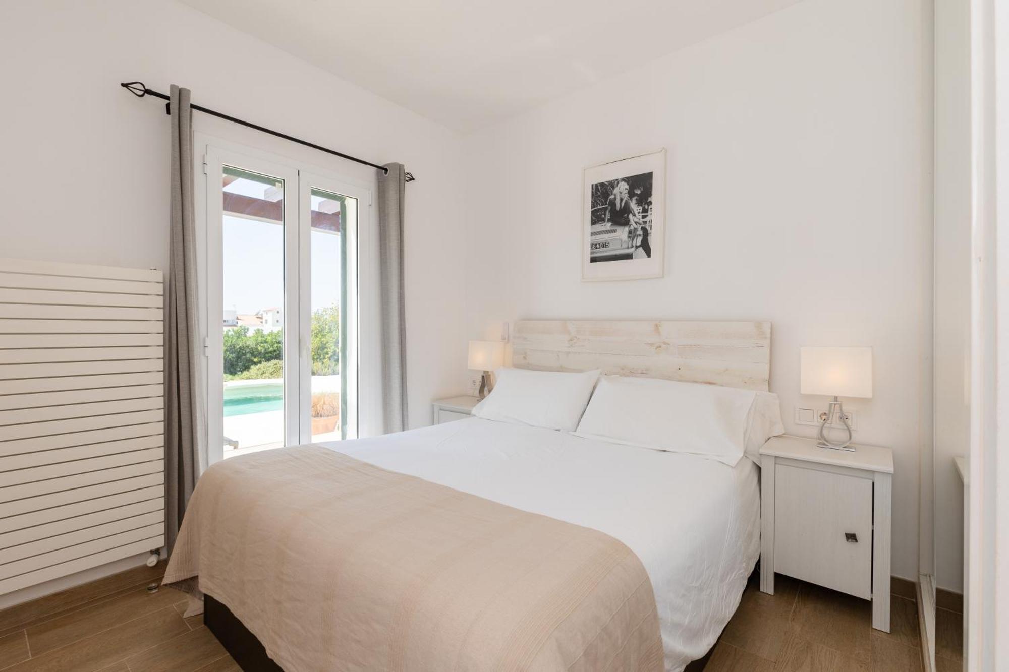 Villa Maravilla With Heatable Pool Rooftopbar With Sea Views And Range Rover Binibeca Exteriör bild